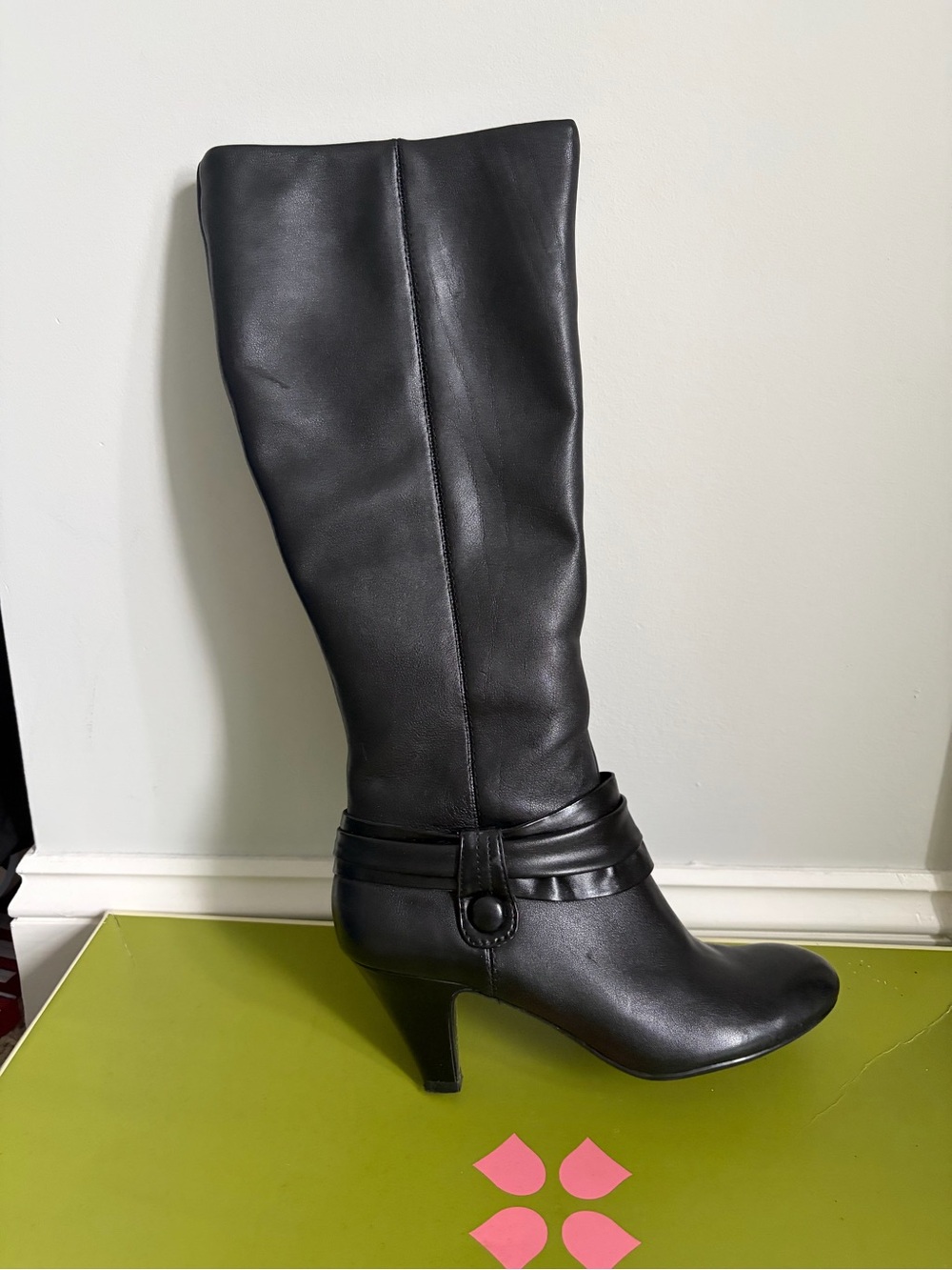 Naturalizer Black Leather Knee-High Heel Boot